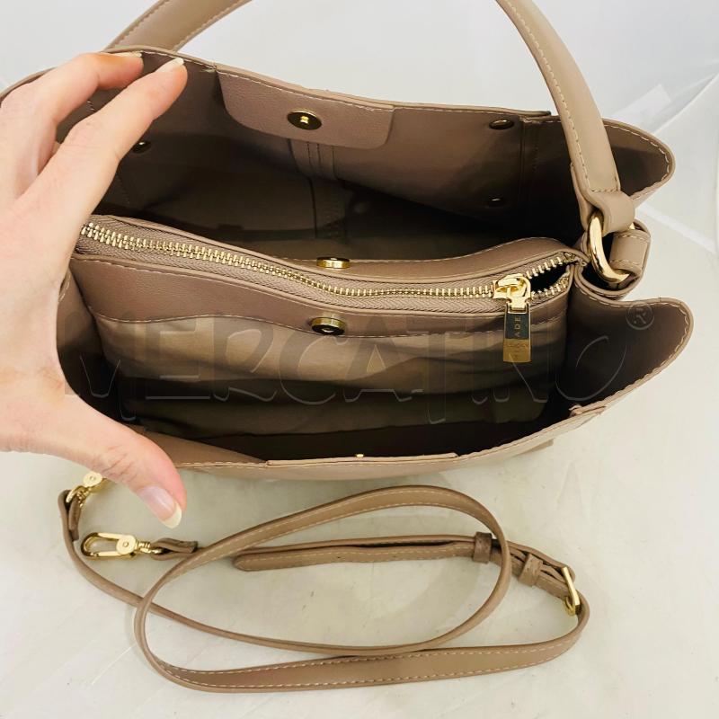BORSA DONNA MIRIADE TORTORA CN TRACOLLA | Mercatino dell'Usato Lago patria - giugliano in c. 3