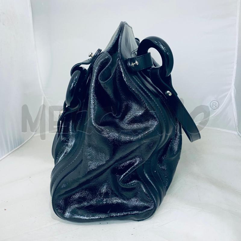 BORSA DONNA PINKO VERNICE NERA MANICO CERCHI RESINA | Mercatino dell'Usato Lago patria - giugliano in c. 4