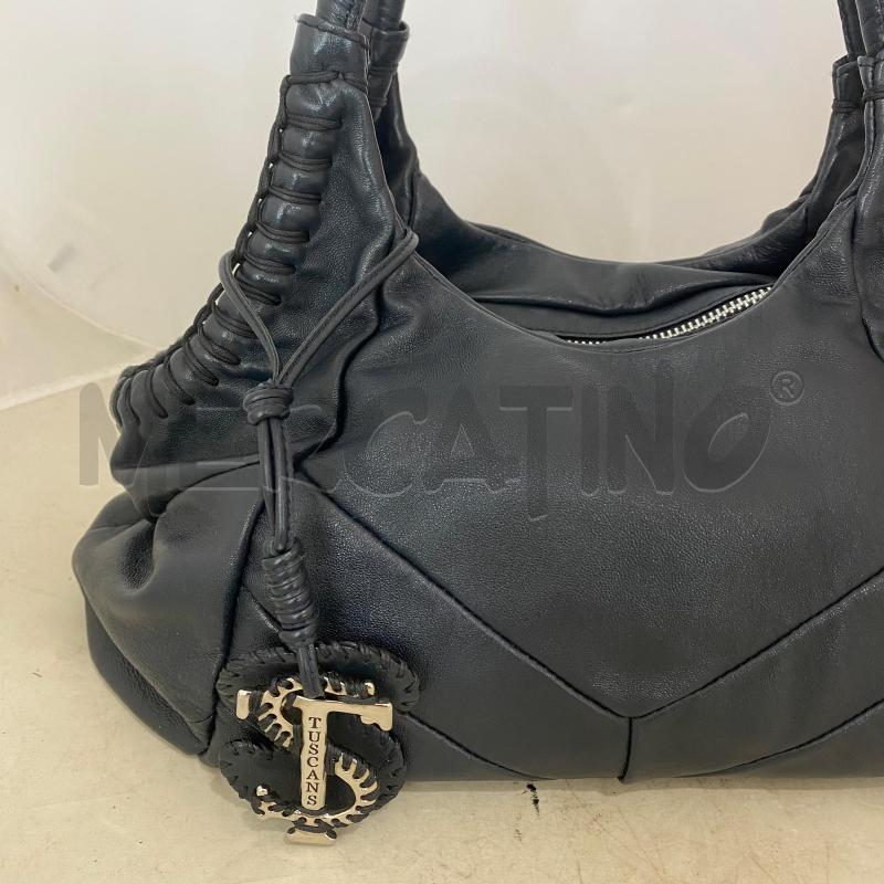 BORSA DONNA TUSCASN PELLE MORBIDA DUE MANICI CON CIONDOLO  | Mercatino dell'Usato Lago patria - giugliano in c. 2