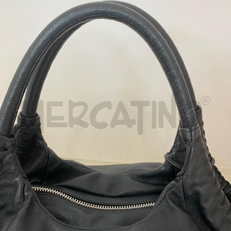 BORSA DONNA TUSCASN PELLE MORBIDA DUE MANICI CON CIONDOLO  | Mercatino dell'Usato Lago patria - giugliano in c. 5