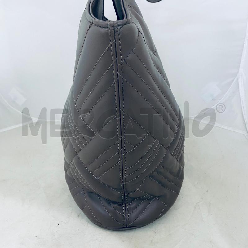 BORSA DONNA VERSACE 19.69 MARRONE LAVORATA DUE MANICI  | Mercatino dell'Usato Lago patria - giugliano in c. 5