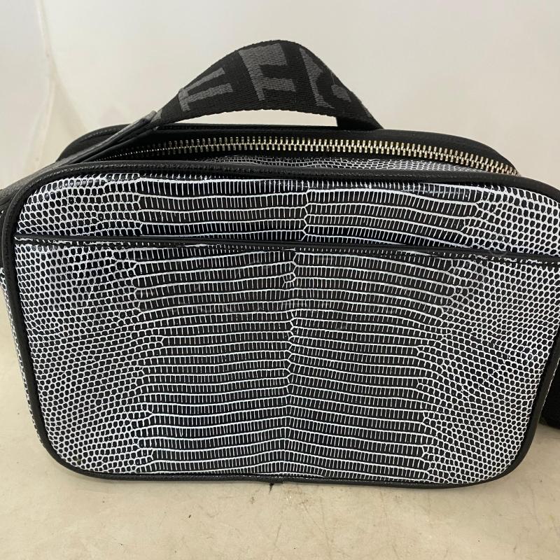 BORSA TRACOLLA KARL LAGERFELD CON TRACOLLA IN PELLE FANTASIA BIANCO NERO | Mercatino dell'Usato Lago patria - giugliano in c. 4