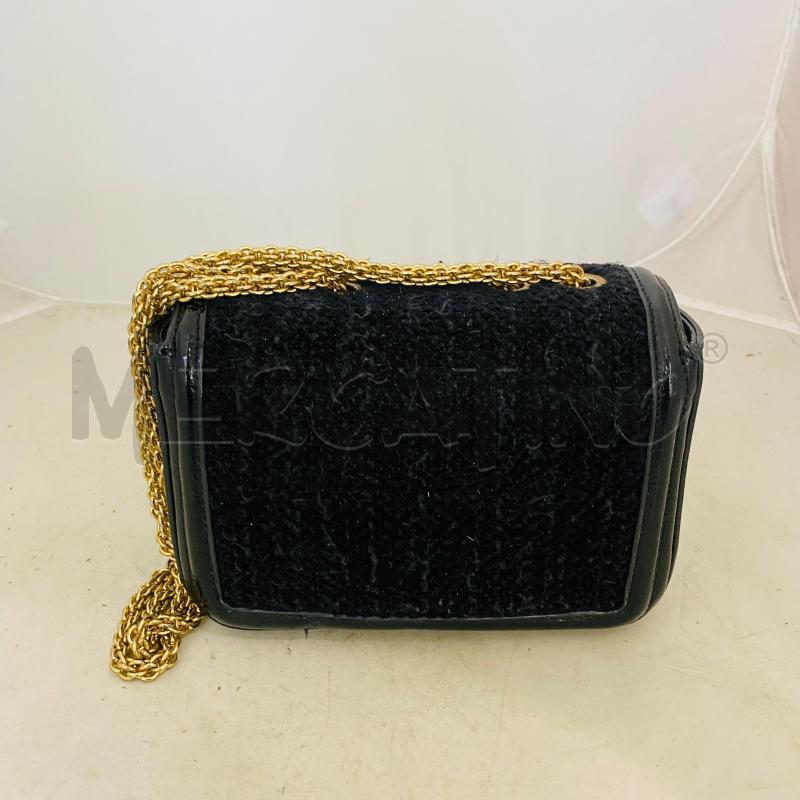 BORSETTA DONNA ELISABETTA FRANCHI NERA TESSUTO LOGO DORATO CATENA  | Mercatino dell'Usato Lago patria - giugliano in c. 4