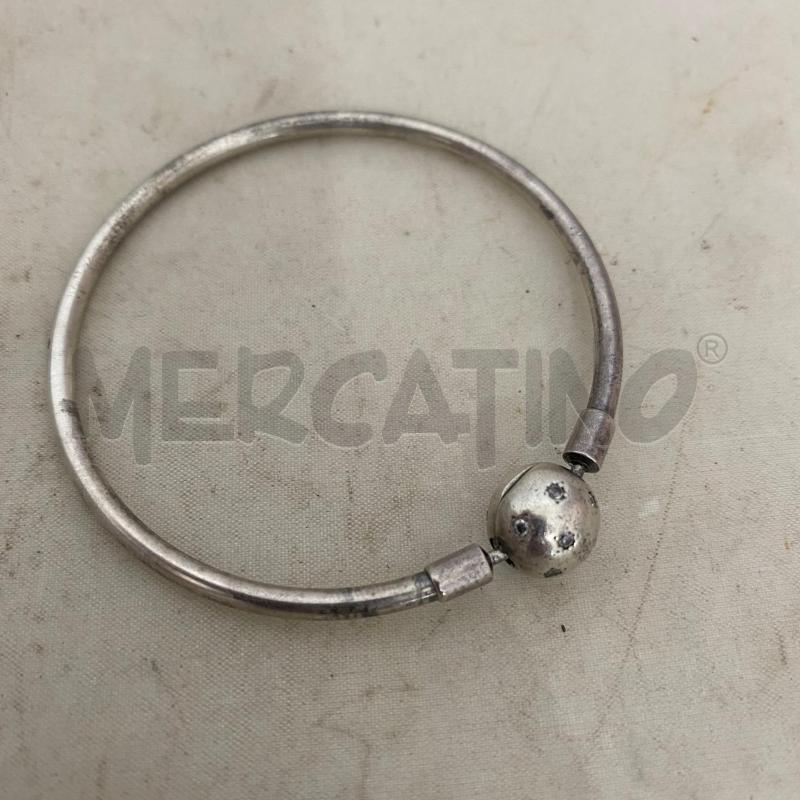 BRACCIALE PANDORA RIGIDO CHIUSURA CON BRILLANTINI | Mercatino dell'Usato Lago patria - giugliano in c. 2