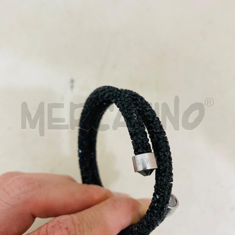 BRACCIALE SWAROVSKY ELASTICO TUBO CRISTALLI NERI | Mercatino dell'Usato Lago patria - giugliano in c. 5