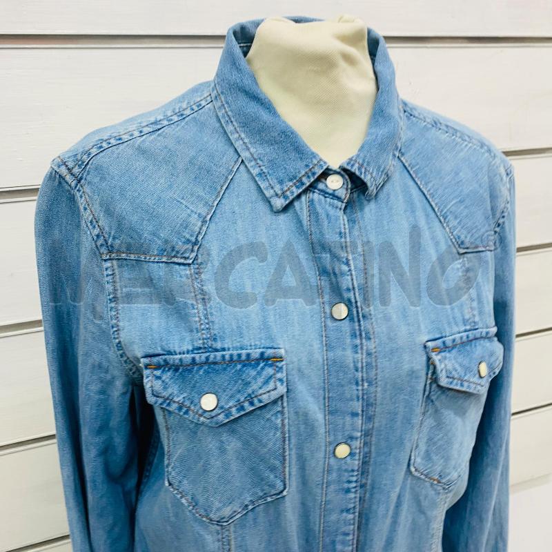 CAMICIA DONNA GAP DENIM BOTTONI IN MADRE PERLA | Mercatino dell'Usato Lago patria - giugliano in c. 2