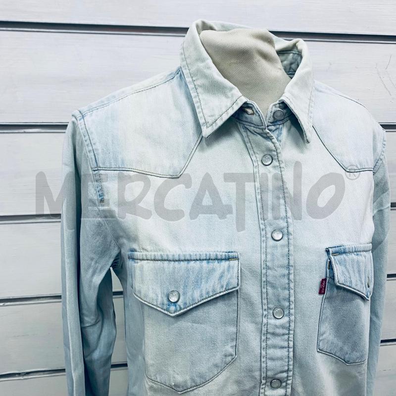 CAMICIA DONNA LEVI'S DENIM BAGNO CHIARO | Mercatino dell'Usato Lago patria - giugliano in c. 2
