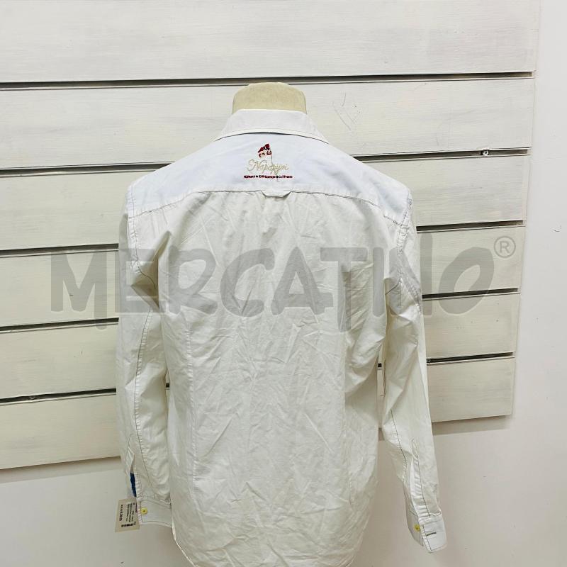 CAMICIA UOMO NAPAPIJRI BIANCA INTERNO AZZURRO DISEGNO   | Mercatino dell'Usato Lago patria - giugliano in c. 5