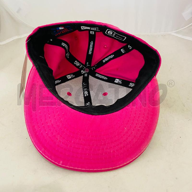 CAPPELLO 59FIFTY FUCSIA  | Mercatino dell'Usato Lago patria - giugliano in c. 5