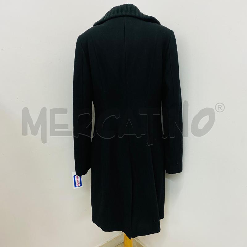 CAPPOTTO DONNA SPECCHIO NERO COLLO MAGLIA | Mercatino dell'Usato Lago patria - giugliano in c. 4