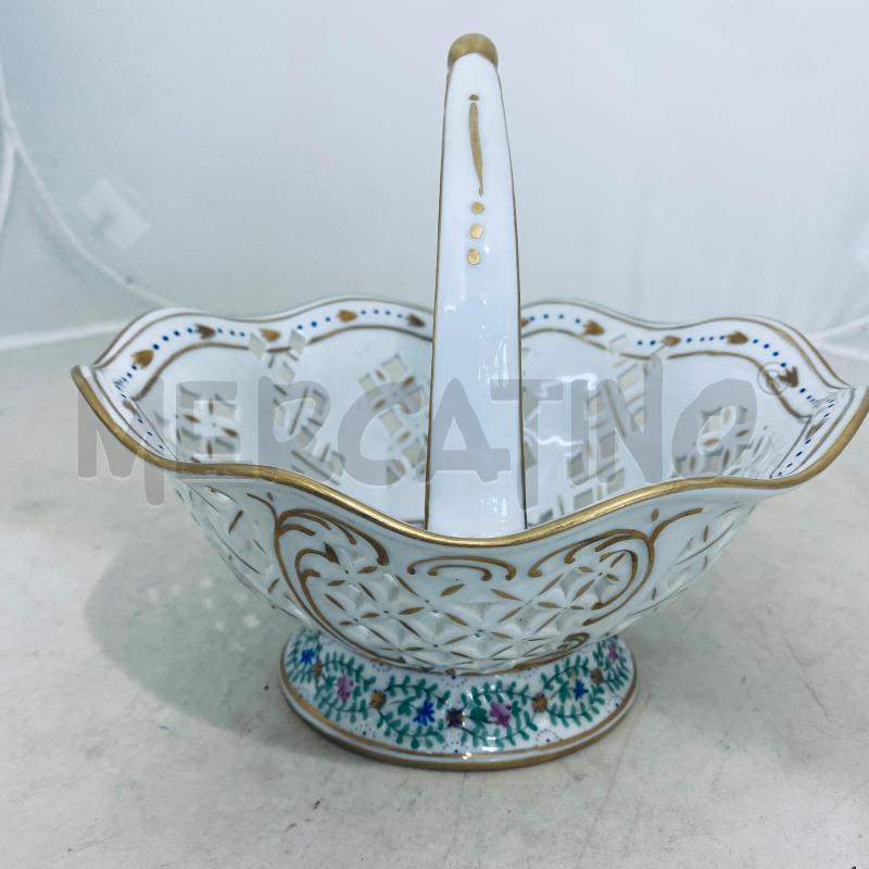 CESTO ACADEMIEDE PORCELAINE NIANCO E DORATO TRAFPRATO | Mercatino dell'Usato Lago patria - giugliano in c. 1