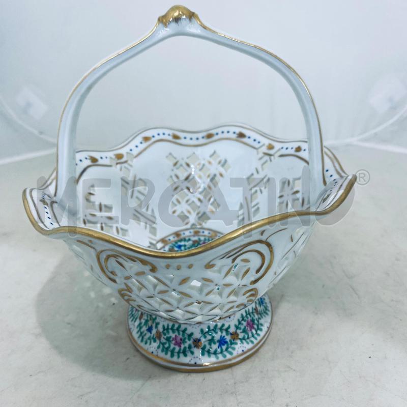 CESTO ACADEMIEDE PORCELAINE NIANCO E DORATO TRAFPRATO | Mercatino dell'Usato Lago patria - giugliano in c. 2