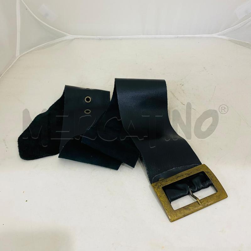 CINTURA DONNA VERA PELLE NERA FIBBIA OTTONE INVECCHIATO | Mercatino dell'Usato Lago patria - giugliano in c. 4
