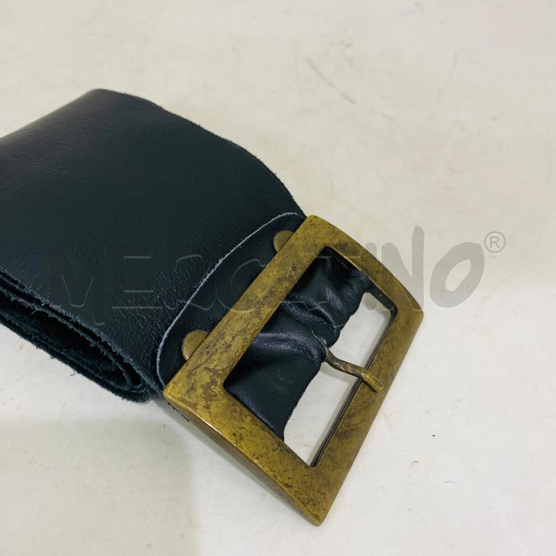 CINTURA DONNA VERA PELLE NERA FIBBIA OTTONE INVECCHIATO | Mercatino dell'Usato Lago patria - giugliano in c. 5