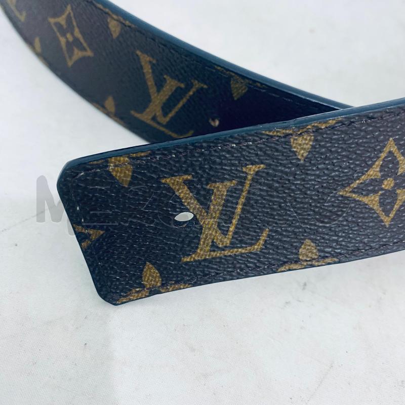 CINTURA LOUIS VUITTON REVERSIBILE M9821 105/42 MONOGRAM ASSENTE DI FIBIA | Mercatino dell'Usato Lago patria - giugliano in c. 5