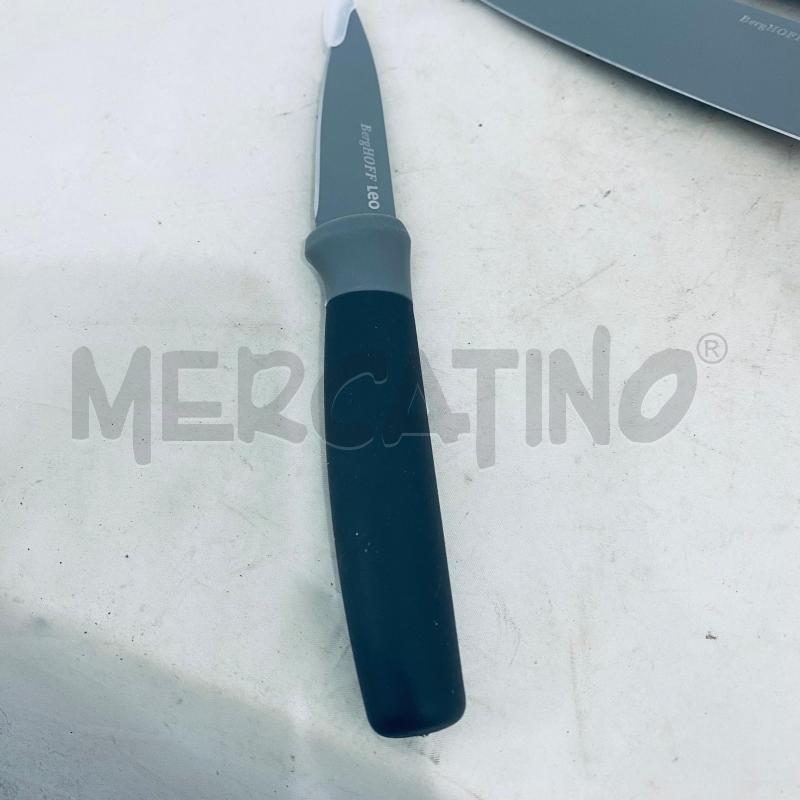 COLTELLI PZ. 4 BERGHOFF MANICO GRIGIO | Mercatino dell'Usato Lago patria - giugliano in c. 3