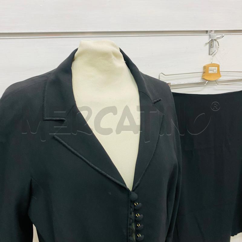 COMPLETO DONNA (GIACCA+GONNA) MOSCHINO NERO  | Mercatino dell'Usato Lago patria - giugliano in c. 3
