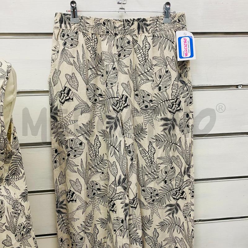 COMPLETO DONNA BELOVED BEIGE FOGLIE NERE CANOTTA.PANTALONE | Mercatino dell'Usato Lago patria - giugliano in c. 3