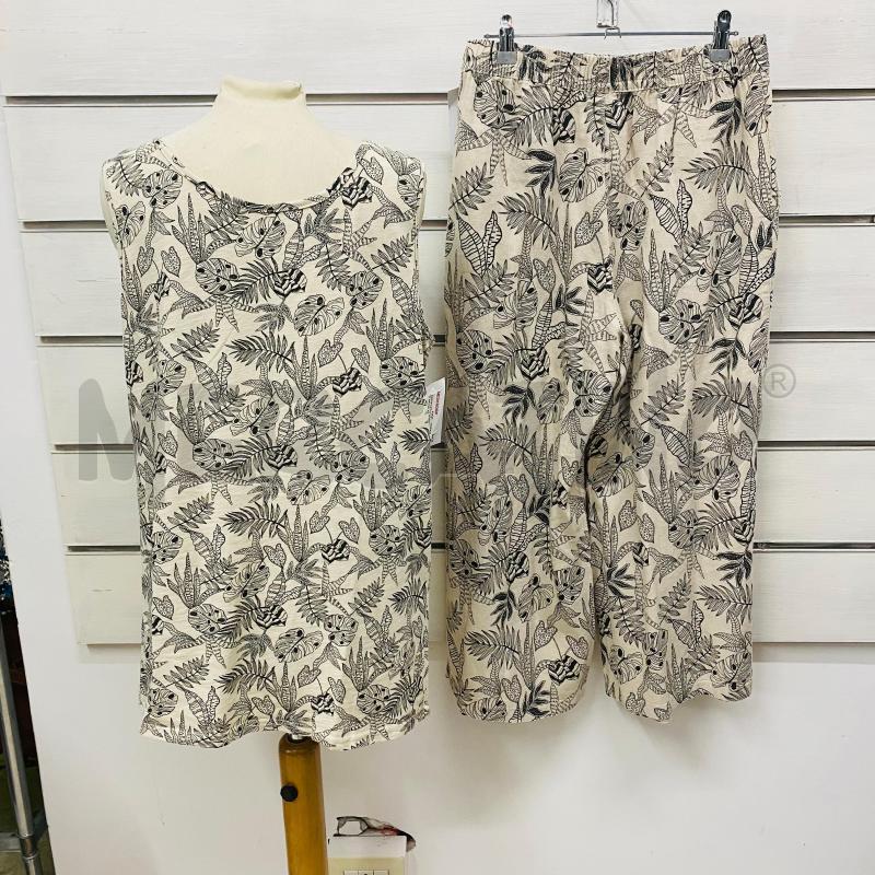 COMPLETO DONNA BELOVED BEIGE FOGLIE NERE CANOTTA.PANTALONE | Mercatino dell'Usato Lago patria - giugliano in c. 5