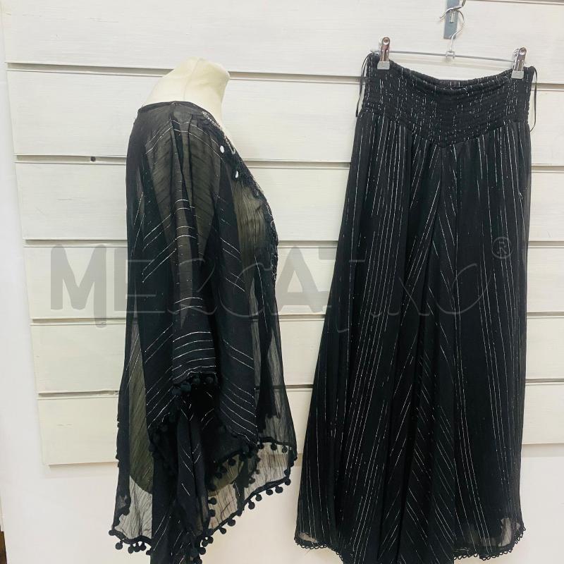 COMPLETO DONNA CAMOMILLA CASACCA + PANTALONE  NERO RIGA LUREX | Mercatino dell'Usato Lago patria - giugliano in c. 4
