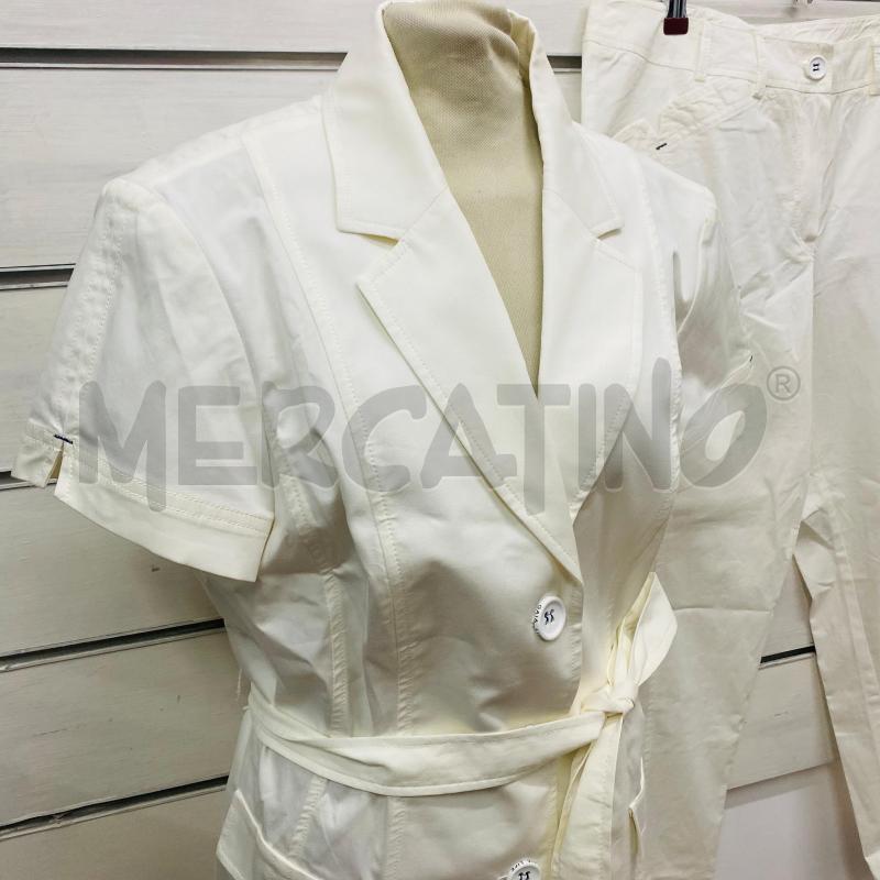 COMPLETO DONNA GAIA BIANCO GIACCA + PANTALONE | Mercatino dell'Usato Lago patria - giugliano in c. 3