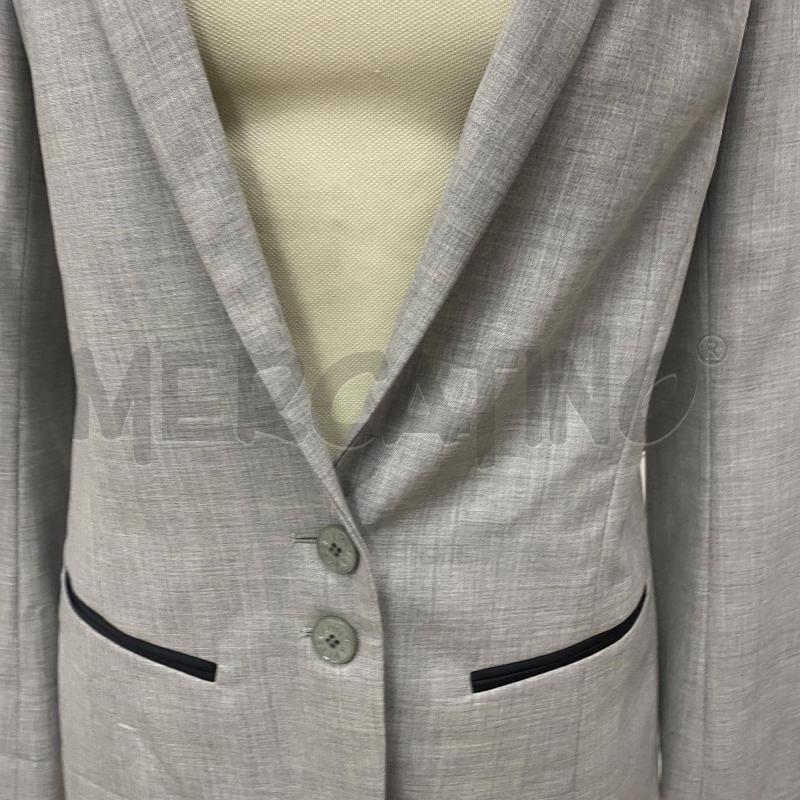 COMPLETO DONNA PATRIZIA PEPE GRIGIO PROFILO NERO GIACCA + PANTALONE | Mercatino dell'Usato Lago patria - giugliano in c. 2
