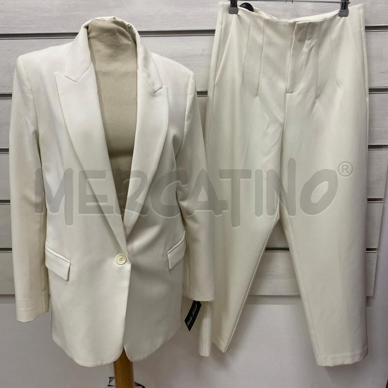 COMPLETO DONNA VICOLO PANNA GIACCA + PANTALONE  | Mercatino dell'Usato Lago patria - giugliano in c. 1