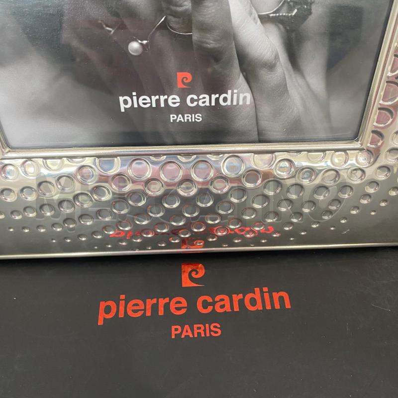CORNICE GRANDE RETTANGOLARE PIERRE CARDIN GRIGIA | Mercatino dell'Usato Lago patria - giugliano in c. 4