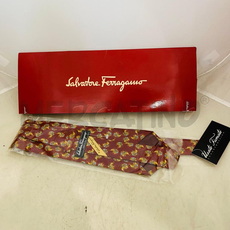 CRAVATTA SALVATORE FERRAGAMO BORDEAUX STAMPA ELEFANTINI  | Mercatino dell'Usato Lago patria - giugliano in c. 1