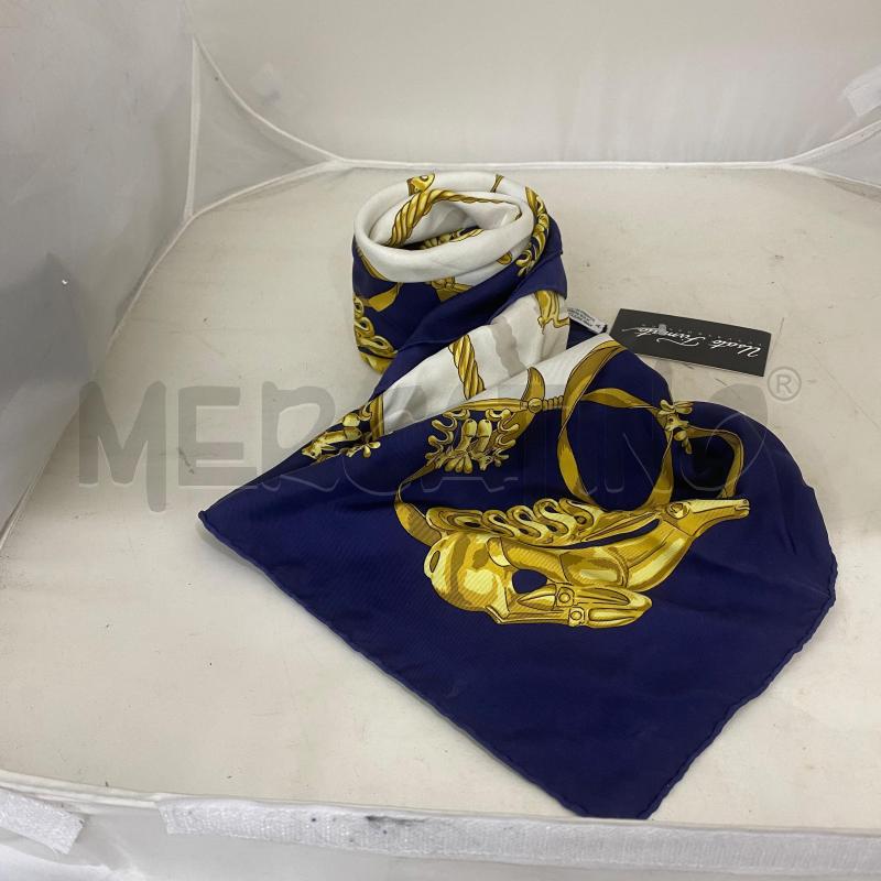 FOULARD HERMES LES CAVALIERS D'O CON MACCHIA | Mercatino dell'Usato Lago patria - giugliano in c. 3