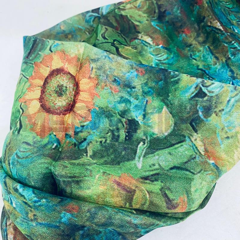 FOULARD SETA SETA 100% VERDE FIORI ARANCIO AZZURRO | Mercatino dell'Usato Lago patria - giugliano in c. 5