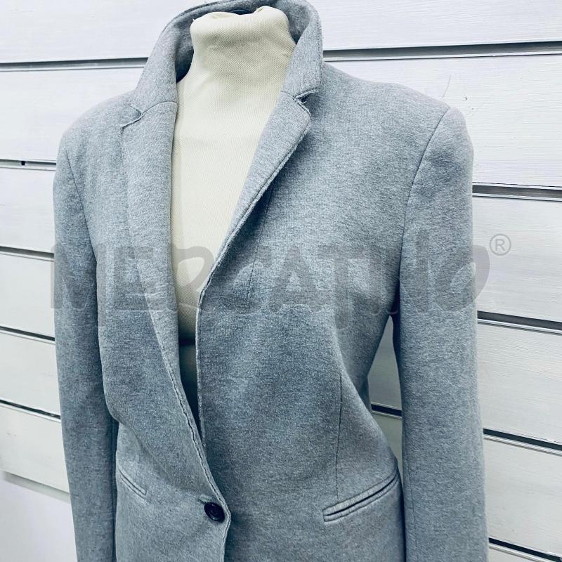 GIACCA DONNA CALVIN KLEIN GRGIA BOTTONE NERO | Mercatino dell'Usato Lago patria - giugliano in c. 2
