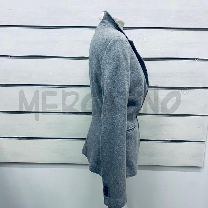 GIACCA DONNA CALVIN KLEIN GRGIA BOTTONE NERO | Mercatino dell'Usato Lago patria - giugliano in c. 4