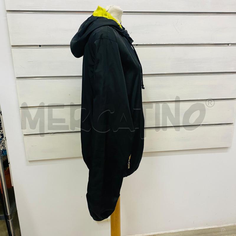 GIUBBINO DONNA K-WAY NERO INTERNO GIALLO | Mercatino dell'Usato Lago patria - giugliano in c. 4