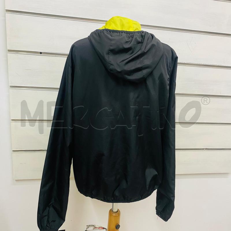GIUBBINO DONNA K-WAY NERO INTERNO GIALLO | Mercatino dell'Usato Lago patria - giugliano in c. 5