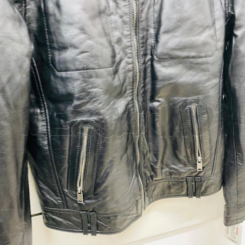 GIUBBINO UOMO VERA PELLE CHYSTON NERO CHIUSURA ZIP | Mercatino dell'Usato Lago patria - giugliano in c. 4