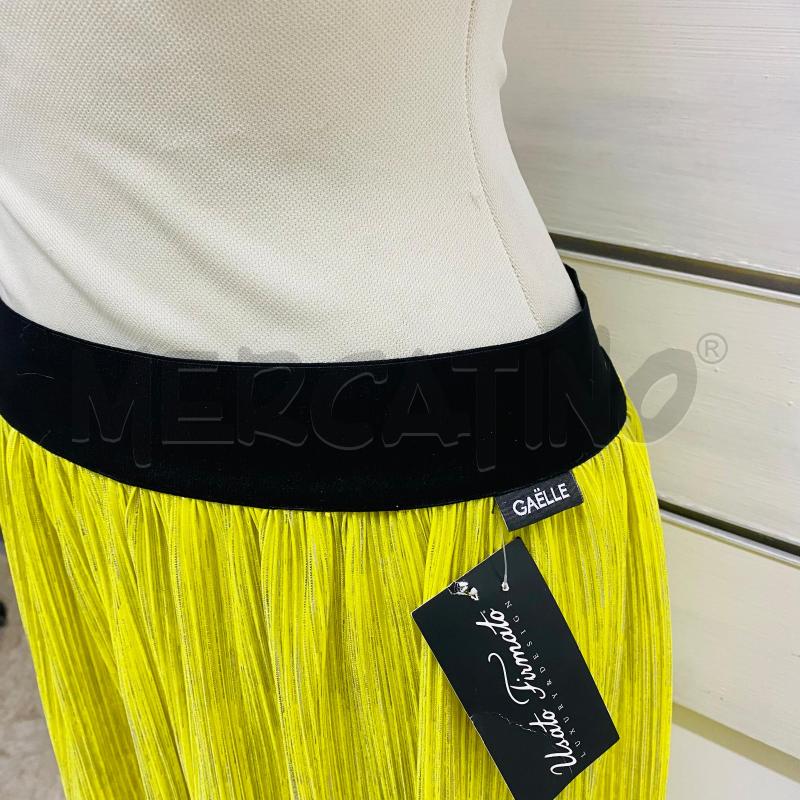  GONNA GAELLE PIEGHE GIALLA LUREX | Mercatino dell'Usato Lago patria - giugliano in c. 2