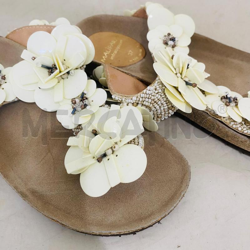 INFRADITO DONNA MALIPARMI BEIGE DECORO FIORI RESINA | Mercatino dell'Usato Lago patria - giugliano in c. 2