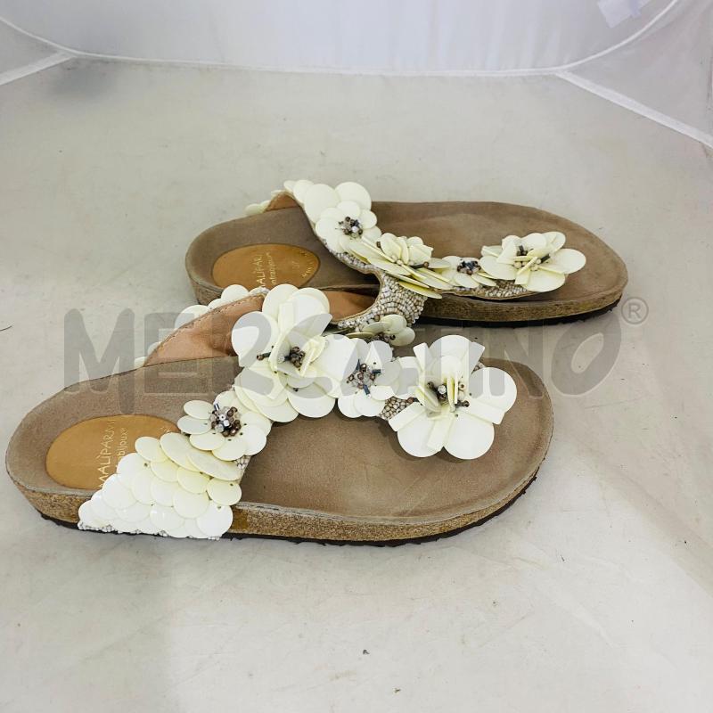 INFRADITO DONNA MALIPARMI BEIGE DECORO FIORI RESINA | Mercatino dell'Usato Lago patria - giugliano in c. 4
