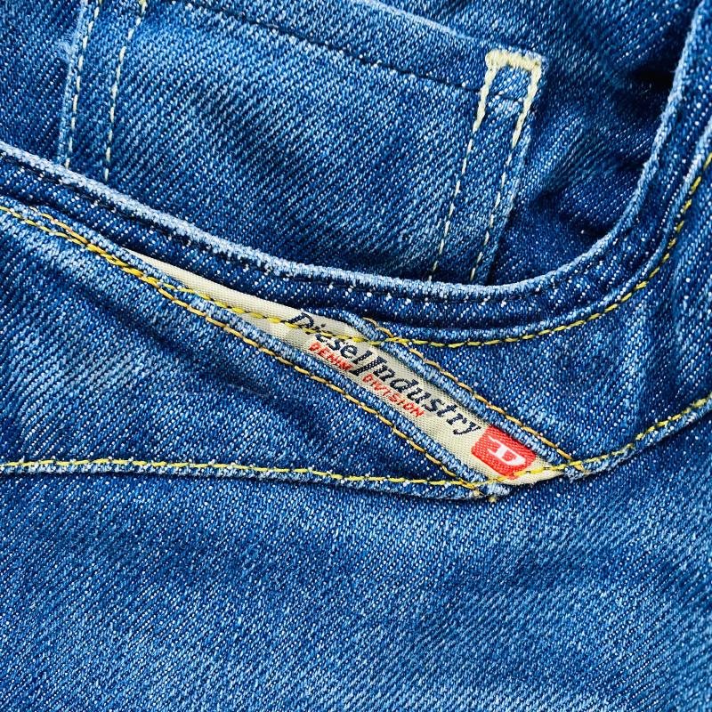 JEANS UOMO DIESEL BAGNO MEDIO  | Mercatino dell'Usato Lago patria - giugliano in c. 2