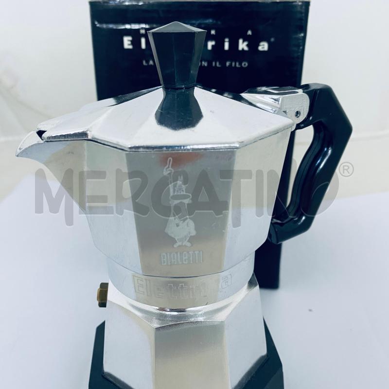 https://immagini.mercatinousato.com/images/prodotti/NA22_MACCHINA_CAFFE__MOKA_ELETTRIKA_BIALETTI_981888_3.jpg?v=202309201219060000