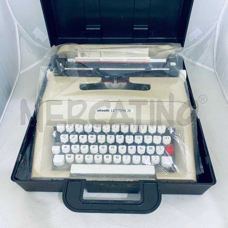 MACCHINA SCRIVERE D'EPOCA OLIVETTI 35 CON CUSTODIA RIGIDA | Mercatino dell'Usato Lago patria - giugliano in c. 1