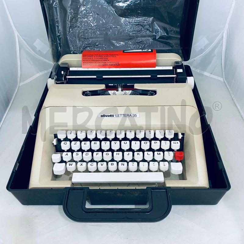 MACCHINA SCRIVERE D'EPOCA OLIVETTI 35 CON CUSTODIA RIGIDA | Mercatino dell'Usato Lago patria - giugliano in c. 4