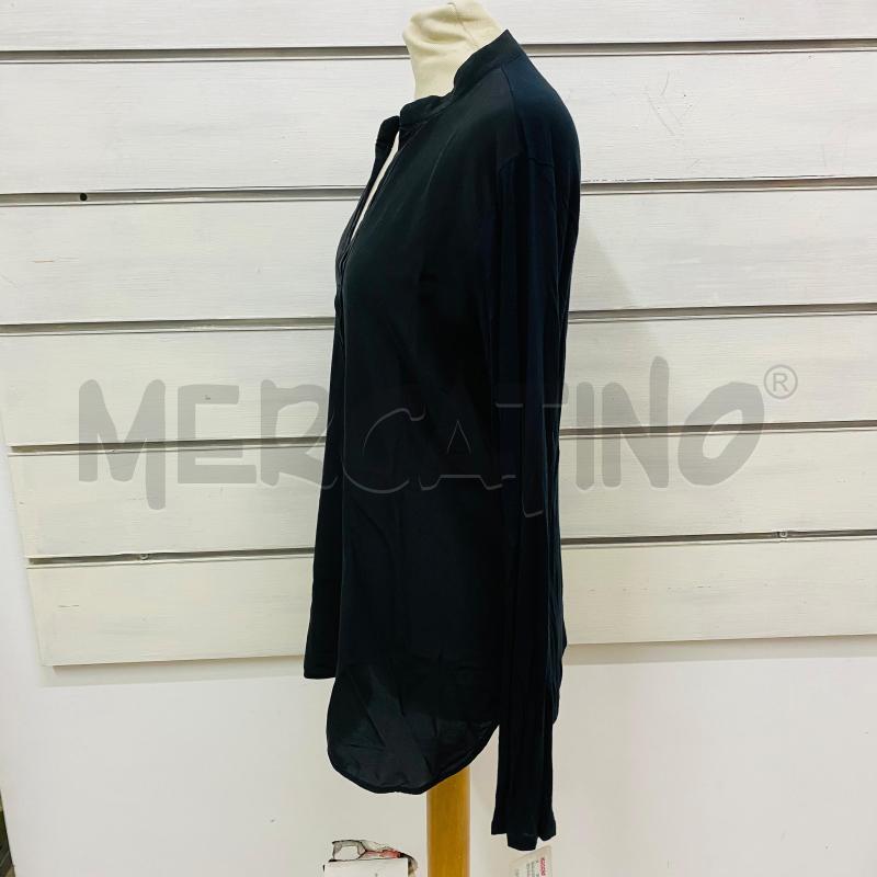 MAGLIA DONNA MAX&CO NERA SCOLLO V PIEGHE  | Mercatino dell'Usato Lago patria - giugliano in c. 5