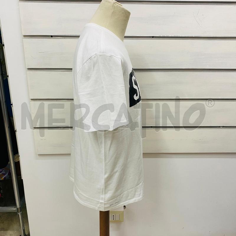 MAGLIETTA DONNA NIKE BIANCA SCRITTA SWOOSH | Mercatino dell'Usato Lago patria - giugliano in c. 3