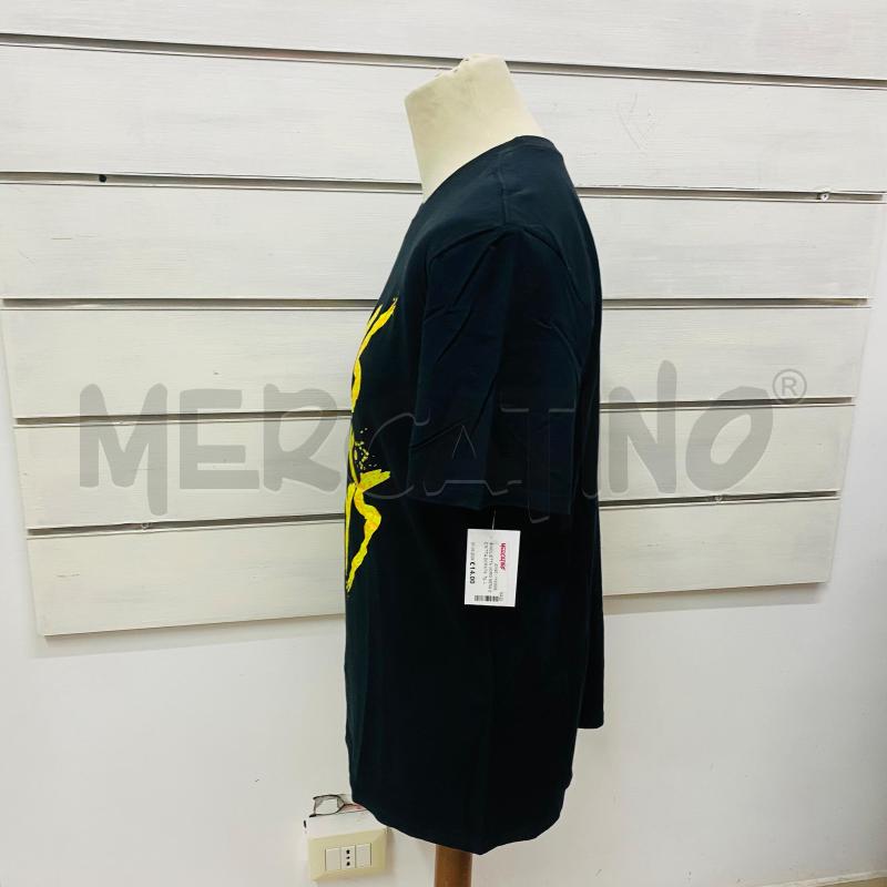 MAGLIETTA UOMO NERA SCRITTA DORATA | Mercatino dell'Usato Lago patria - giugliano in c. 5