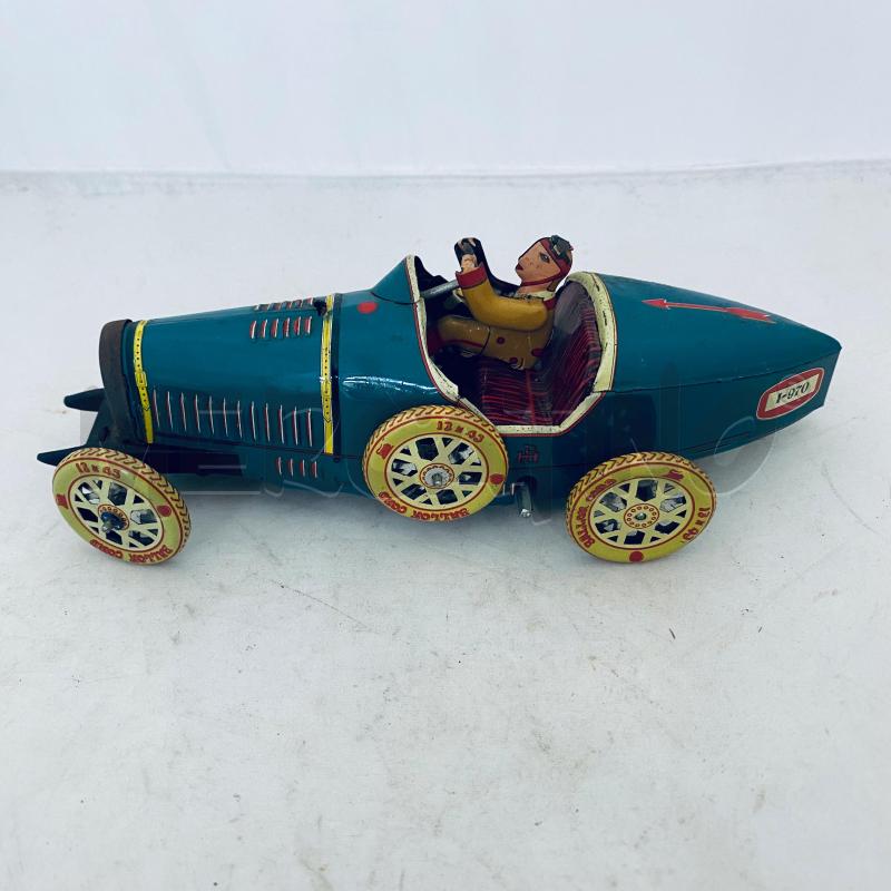 MODELLINO AUTO LATTA VERDE CARICA A MOLLA | Mercatino dell'Usato Lago patria - giugliano in c. 1