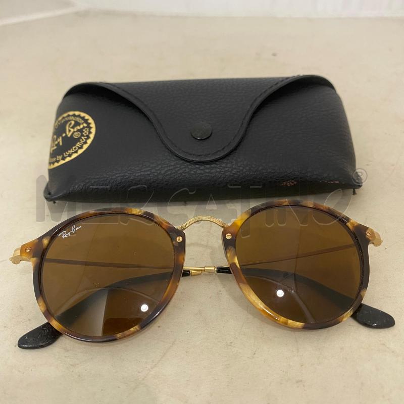 OCCHIALI DONNA DA SOLE RAYBAN ROUND FLECK RB24471160 | Mercatino dell'Usato Lago patria - giugliano in c. 1