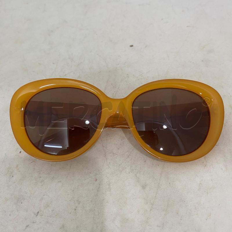 OCCHIALI DONNA GUCCI VINTAGE Y2K CON UNA SPACCATURA NON EVIDENTE  | Mercatino dell'Usato Lago patria - giugliano in c. 1