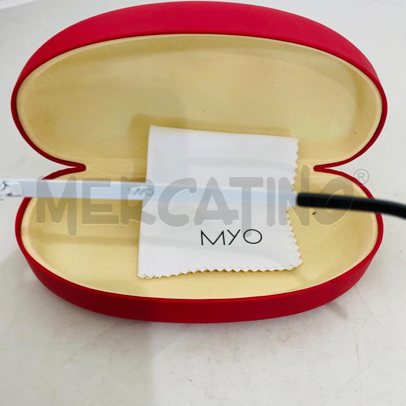 OCCHIALI MYO MODELLO SQUADRATO LENTE NERA PROFILO BIANCO | Mercatino dell'Usato Lago patria - giugliano in c. 4